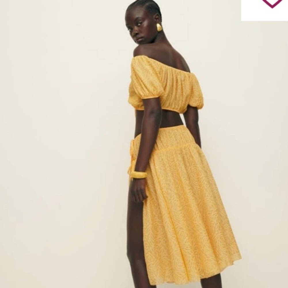 Reformation Valeria Puff Sleeve 2-Piece Set Crop Top + Skirt - Picture 6 of 9